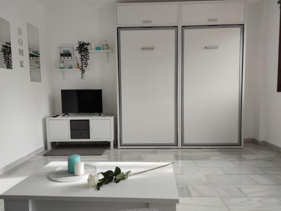 Apartamento Maika Benalsun Pueblo Evita بينالماذينا المظهر الخارجي الصورة