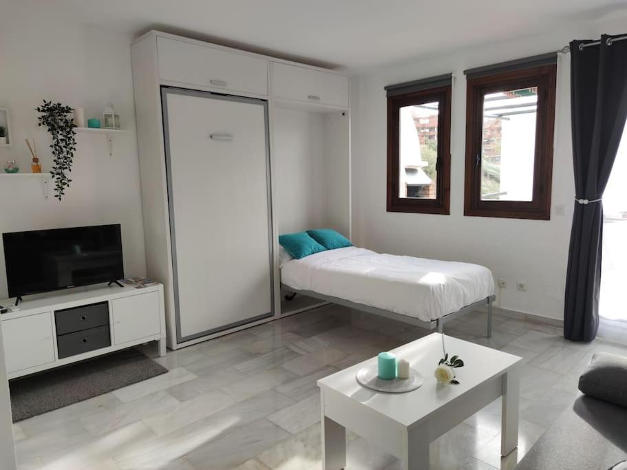 Apartamento Maika Benalsun Pueblo Evita بينالماذينا المظهر الخارجي الصورة