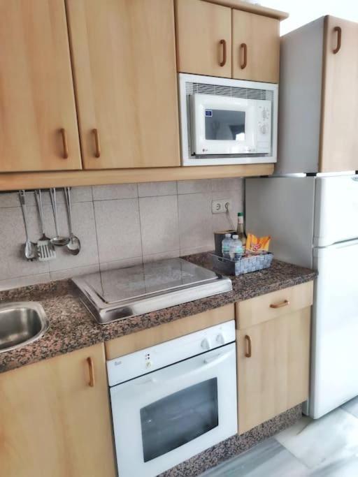 Apartamento Maika Benalsun Pueblo Evita بينالماذينا المظهر الخارجي الصورة